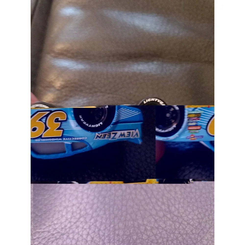 Disney Pixar Cars #39 View Zeen Buck Bearingly 1:55
